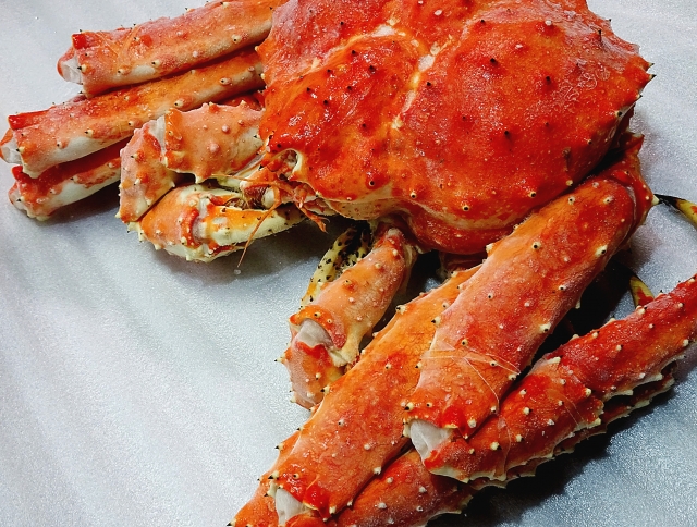 冷凍のタラバガニ